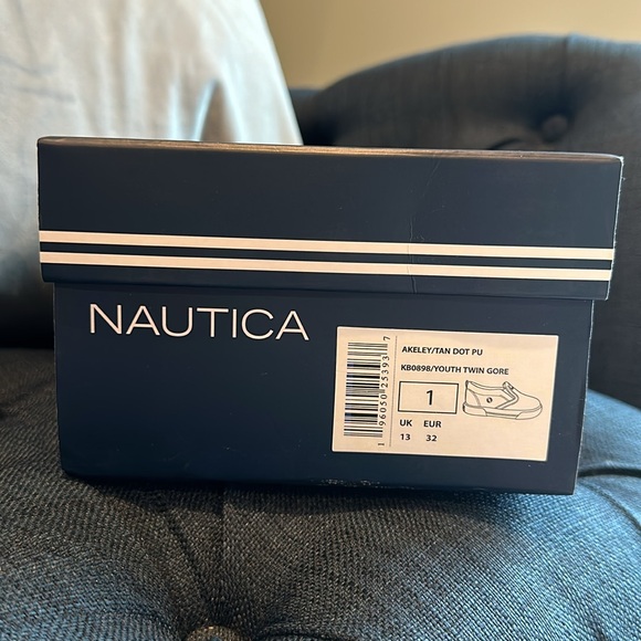 Nautica youth size 1 tan boat shoe - Picture 4 of 5